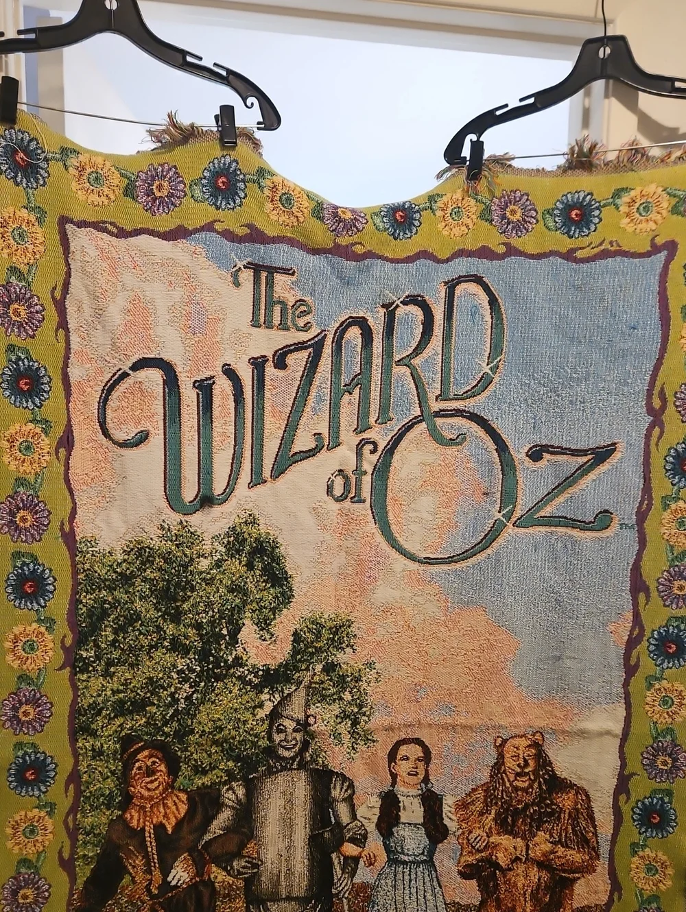 The Wizard of Oz Woven Throw Blanket - Retro